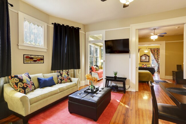 Building Photo - 1212 Treme St