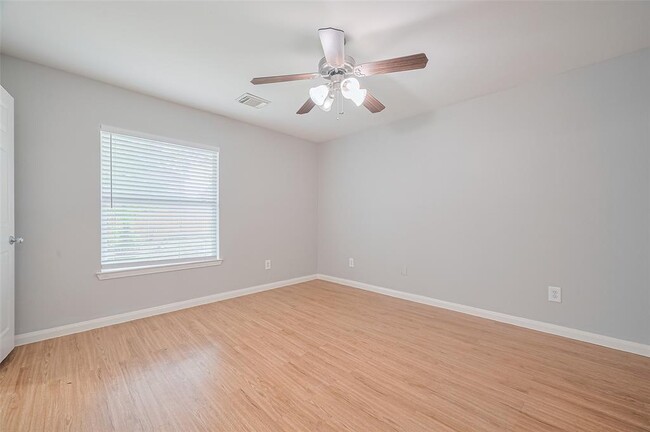 Building Photo - 18139 Flower Grove Ct