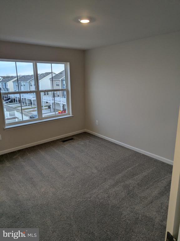 Building Photo - 11 Short Br Dr