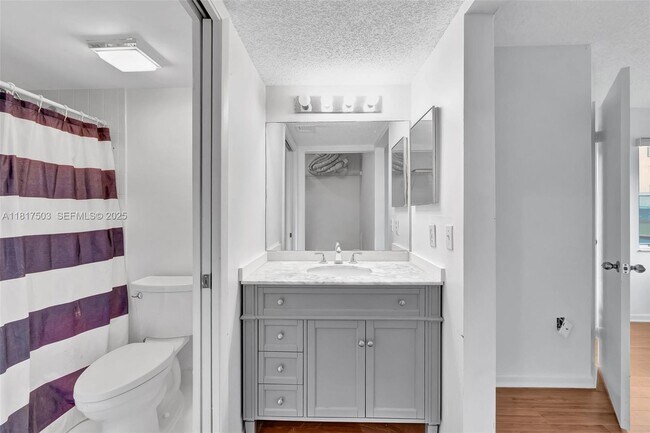 Building Photo - 7711 Trent Dr