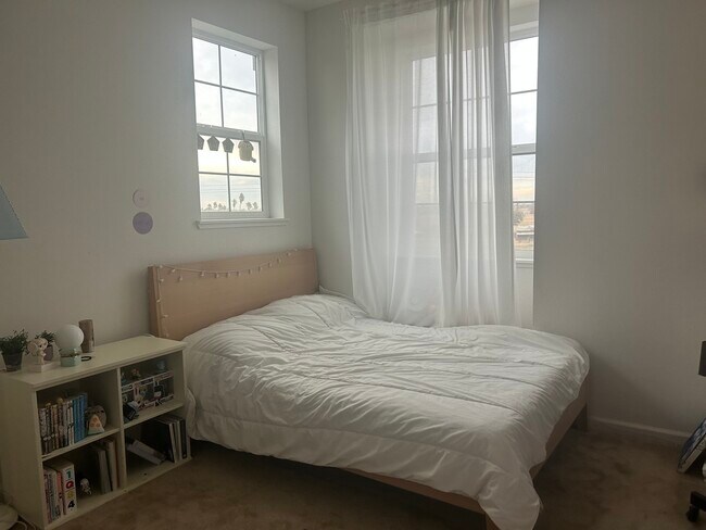 Building Photo - 21 Seaward Ct