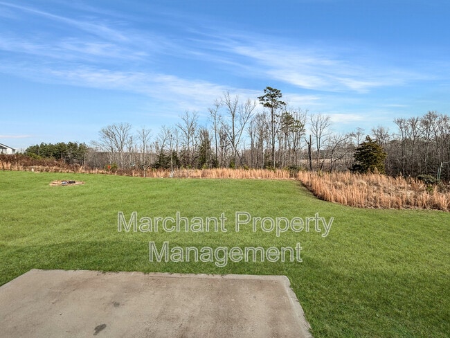 Building Photo - 6 Ashborne Ln