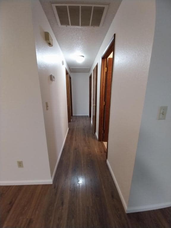 Building Photo - 716 NE 12th St