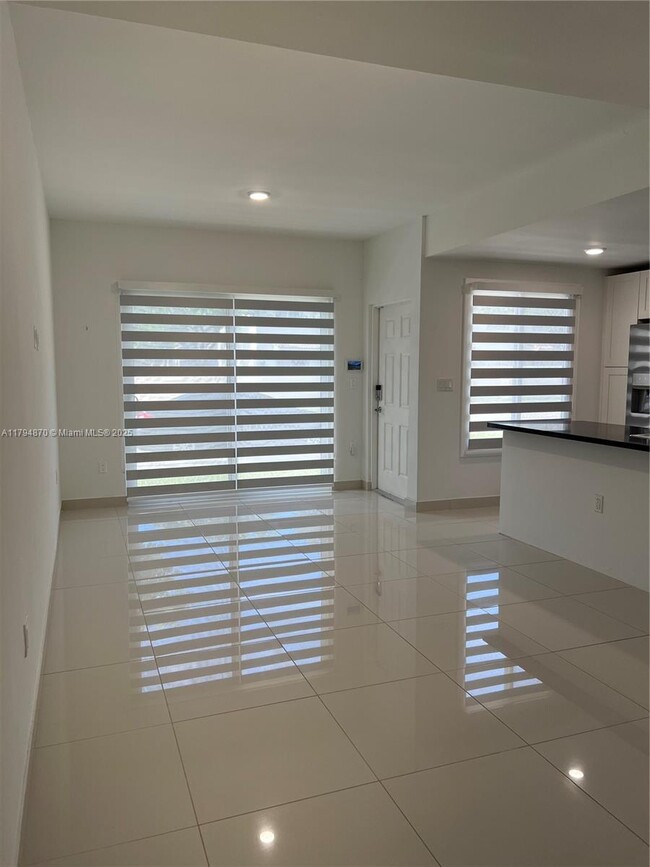 Building Photo - 13944 SW 259th Way