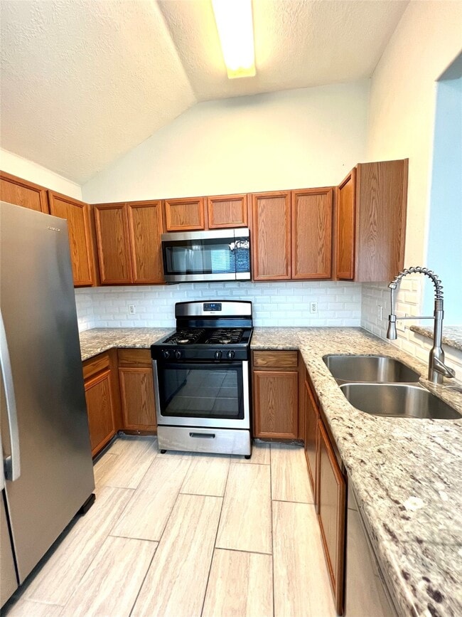 Building Photo - 4414 Kulkarni St