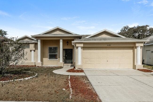 Building Photo - 7129 Captiva Cir