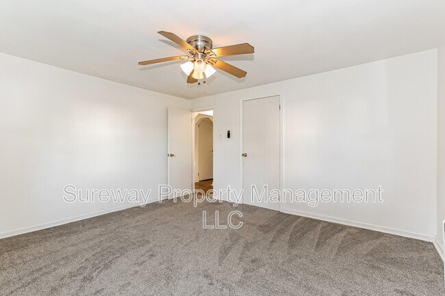 Building Photo - 1097 Richardson Ave