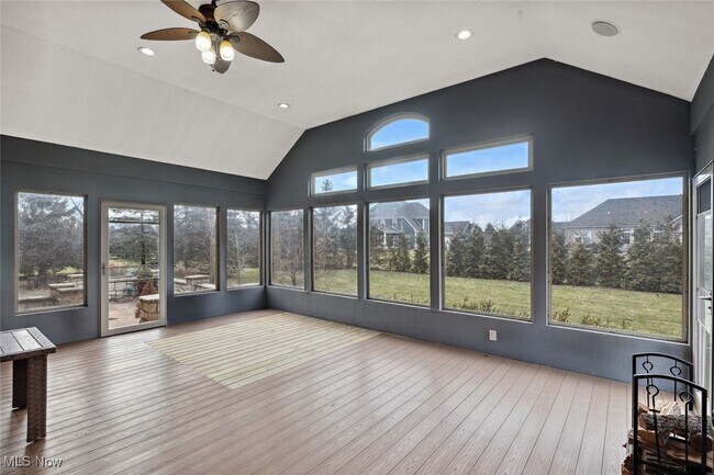 Building Photo - 6470 Aberdeen Ln