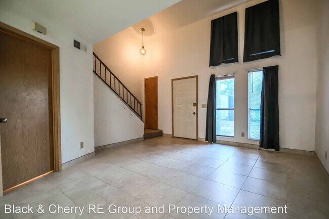 Building Photo - 1 br, 1.5 bath House - 529 Sellers Place