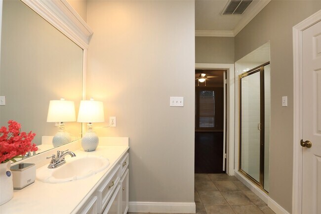 Building Photo - 7906 Tizerton Ct