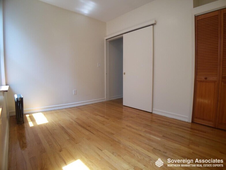 Building Photo - 86 Haven Ave