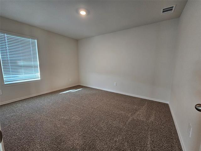 Building Photo - 11304 W Pond Dr