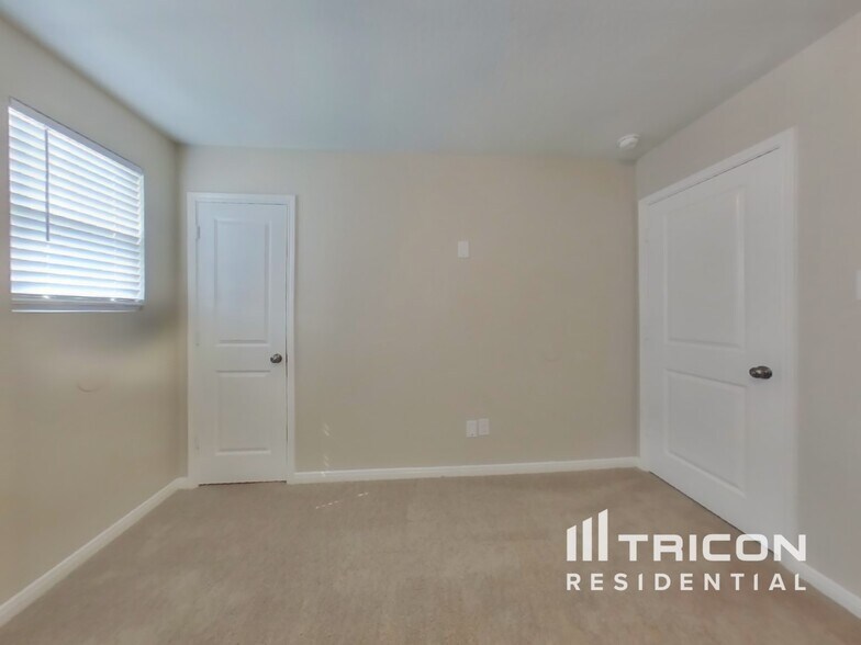 Building Photo - 15547 Taylorcrest Dr