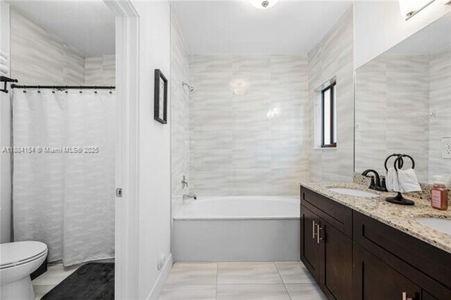 Building Photo - 12753 SW 131st Terrace