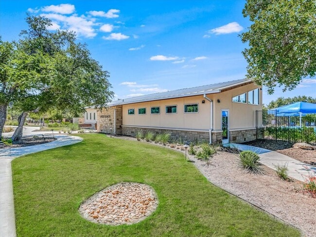 Building Photo - 4125 Rushing Ranch Path