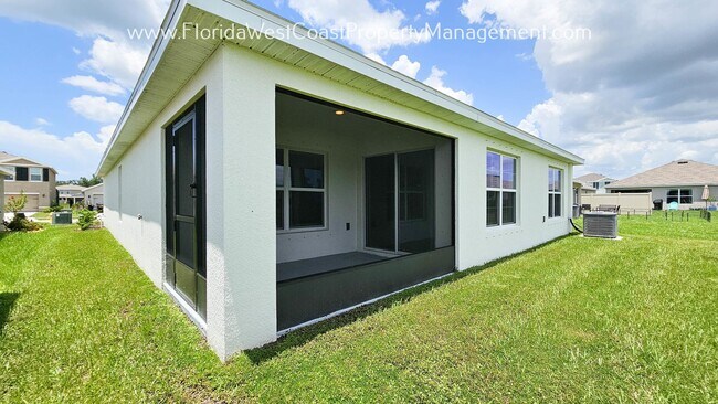 Building Photo - LOVELY 3 BEDROOM HOME WITHIN SILVERSTONE N...
