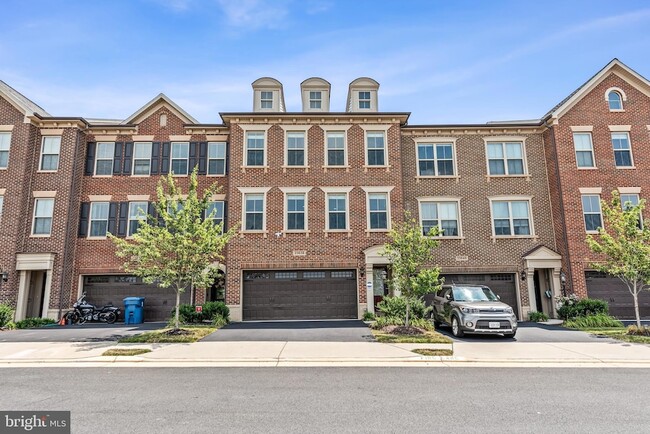 Building Photo - 23638 Sailfish Square