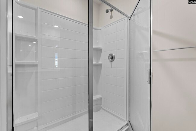 Building Photo - 2097 Elmridge Rd