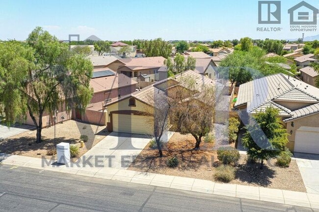 Building Photo - 3Bed/2Bath Home w/2 Car Gar-Maricopa! $199...