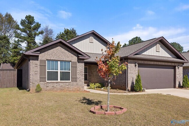 Building Photo - 338 Fenrose Dr