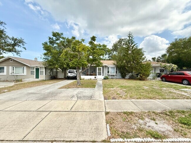 Building Photo - 1436 San Juan Ct
