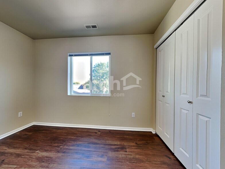 Building Photo - 6512 Virginia St SE