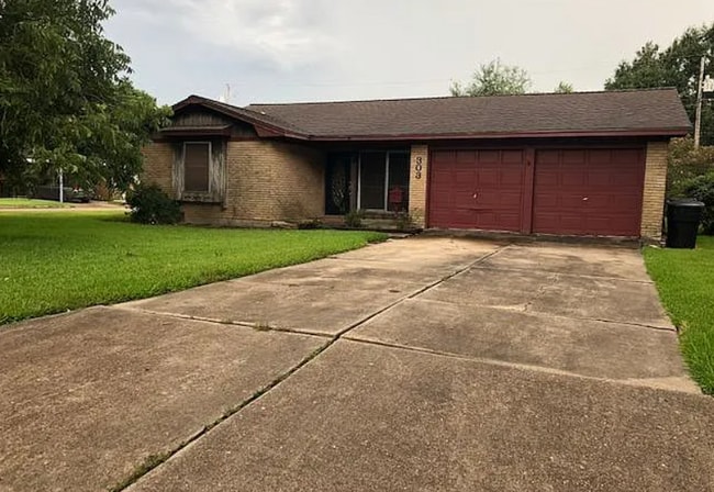 Building Photo - 303N 34th