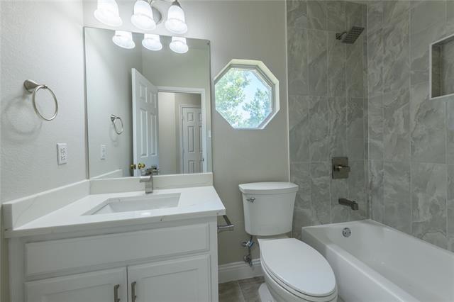 Building Photo - 3304 Felicia Ct