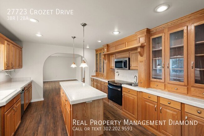Building Photo - 27723 Crozet Dr