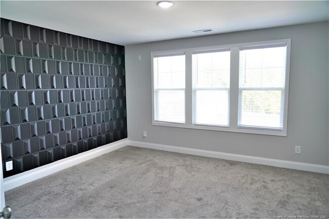 Building Photo - 113 Nairn St