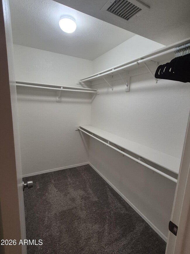 Building Photo - 13812 S 36th Way