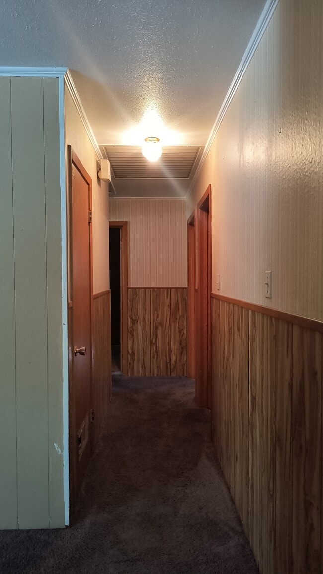 Building Photo - 10 W Millaway Dr