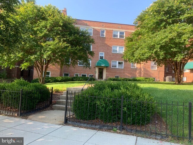 Building Photo - 1627 Massachusetts Ave SE