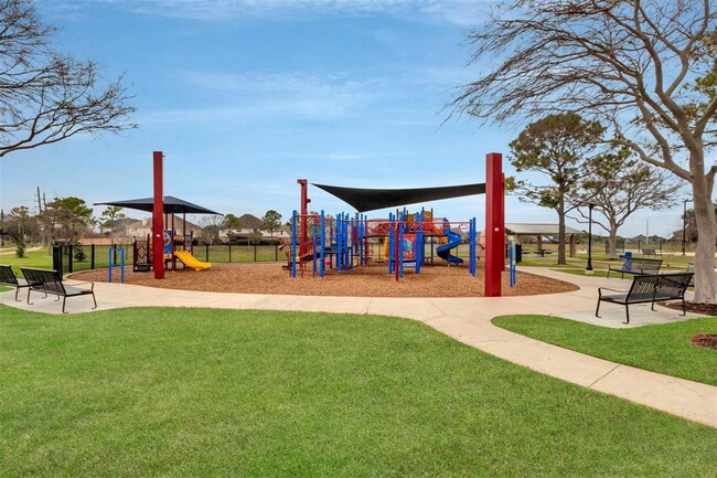 Building Photo - 2911 Ashbrook Ln