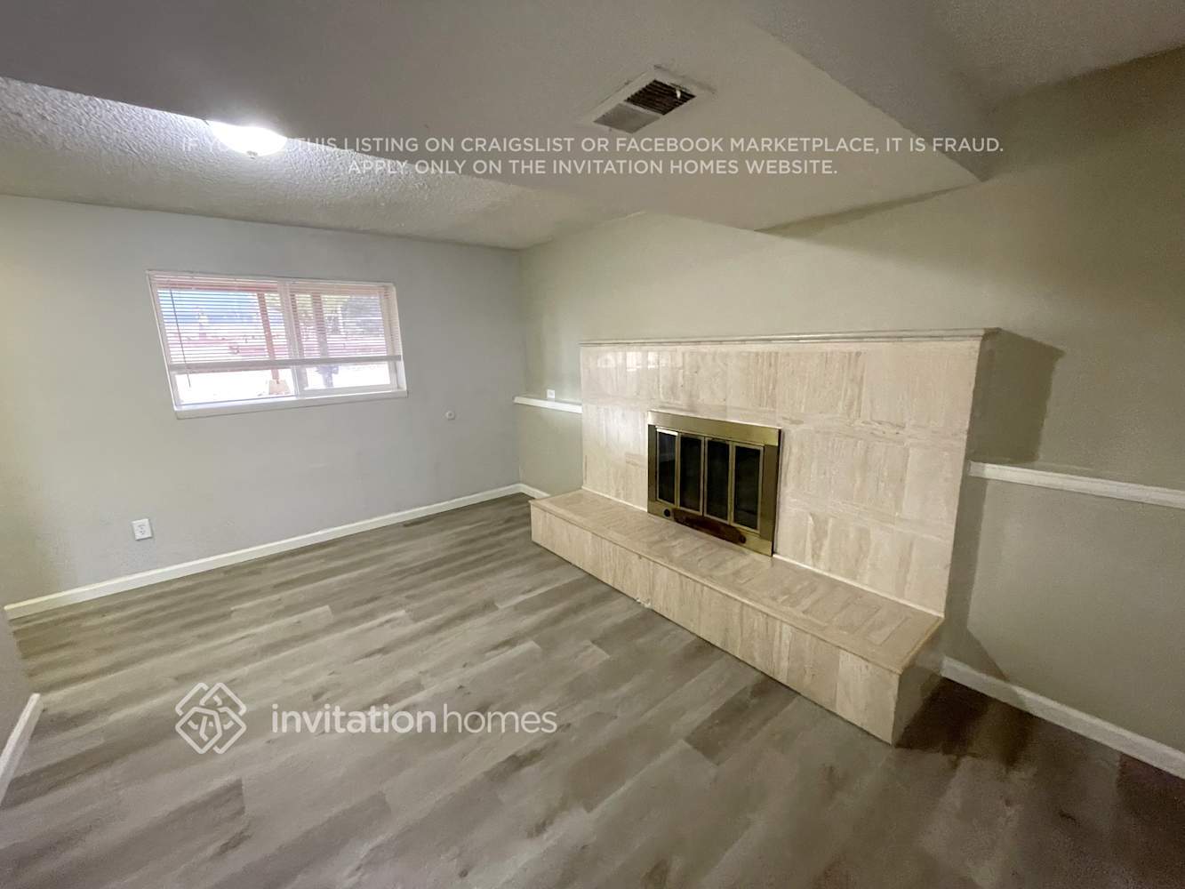 Building Photo - 16692 E Gunnison Pl