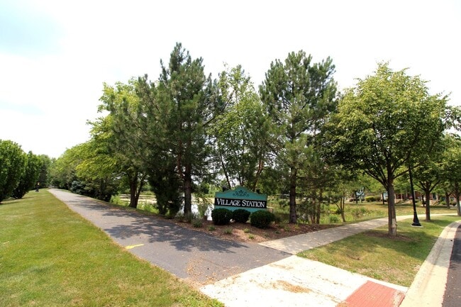 Building Photo - 125 Station Park Cir