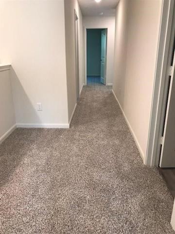 Building Photo - 1305 Parker Dr