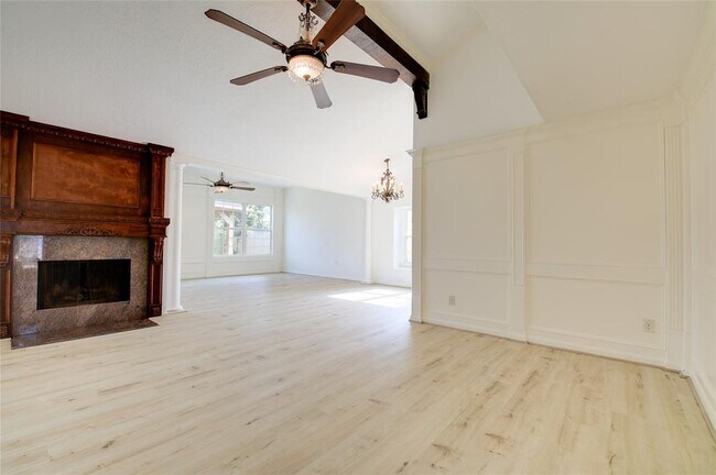 Building Photo - 15803 Pryor Dr