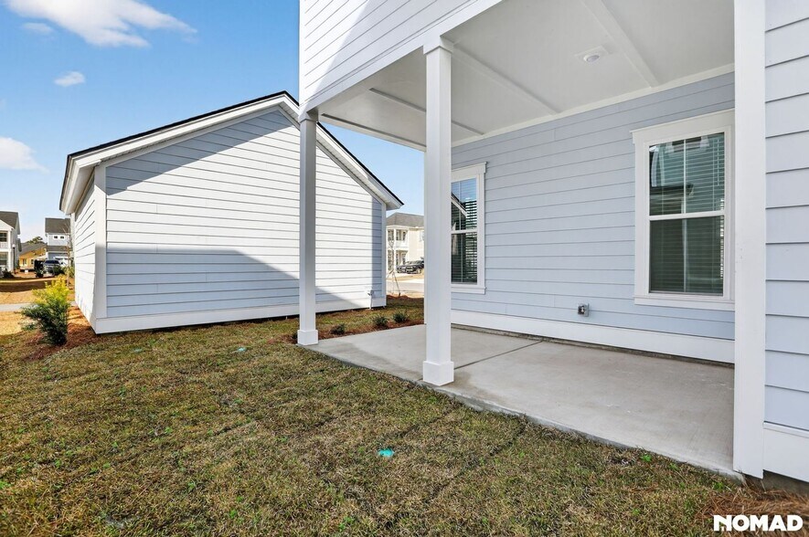 Building Photo - 319 Archar St