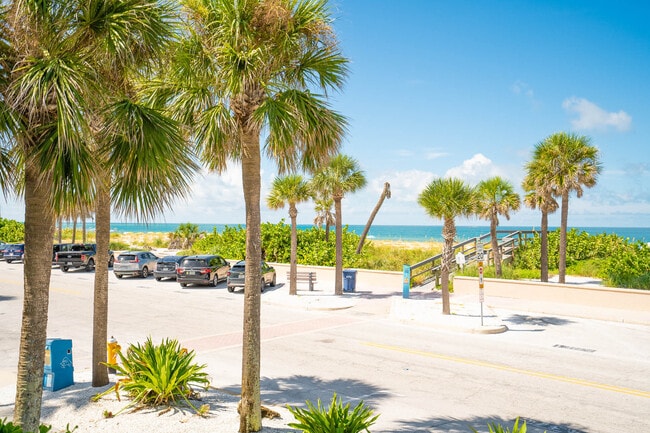 Building Photo - 113-112 12th Ave