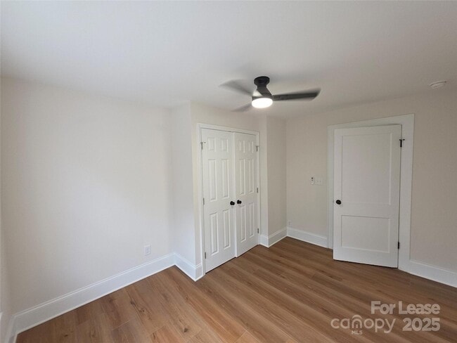 Building Photo - 1953 Woodcrest Ave