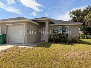 Building Photo - 10499 Pendleton Ave
