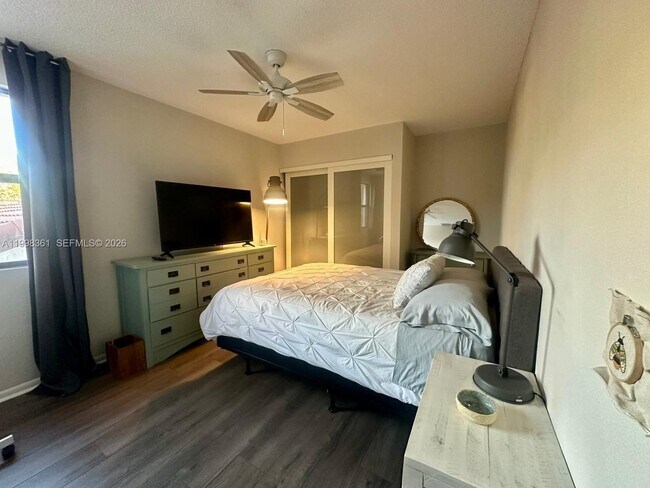 Building Photo - 2089 Augusta