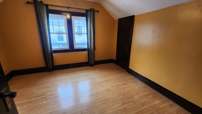 Building Photo - 4-Bedroom, 2 Bathroom Easthill Home with Bonus Room, Finished Lower Level, and Garage