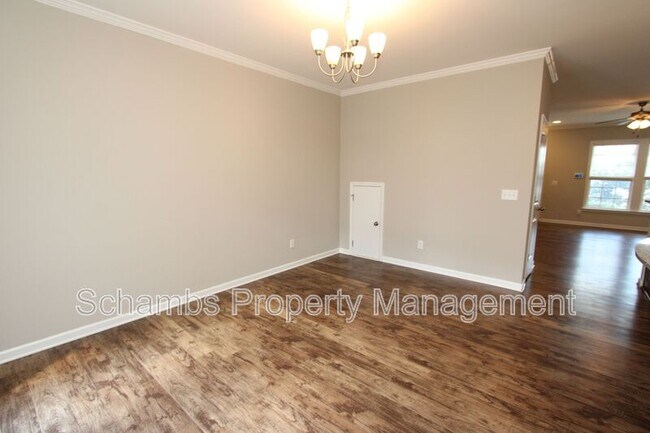 Building Photo - 1043 Myers Point Dr