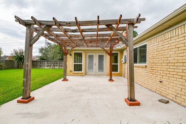 Building Photo - 3519 Cabin Pl