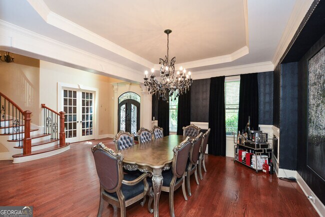 Building Photo - 2210 Spalding Dr