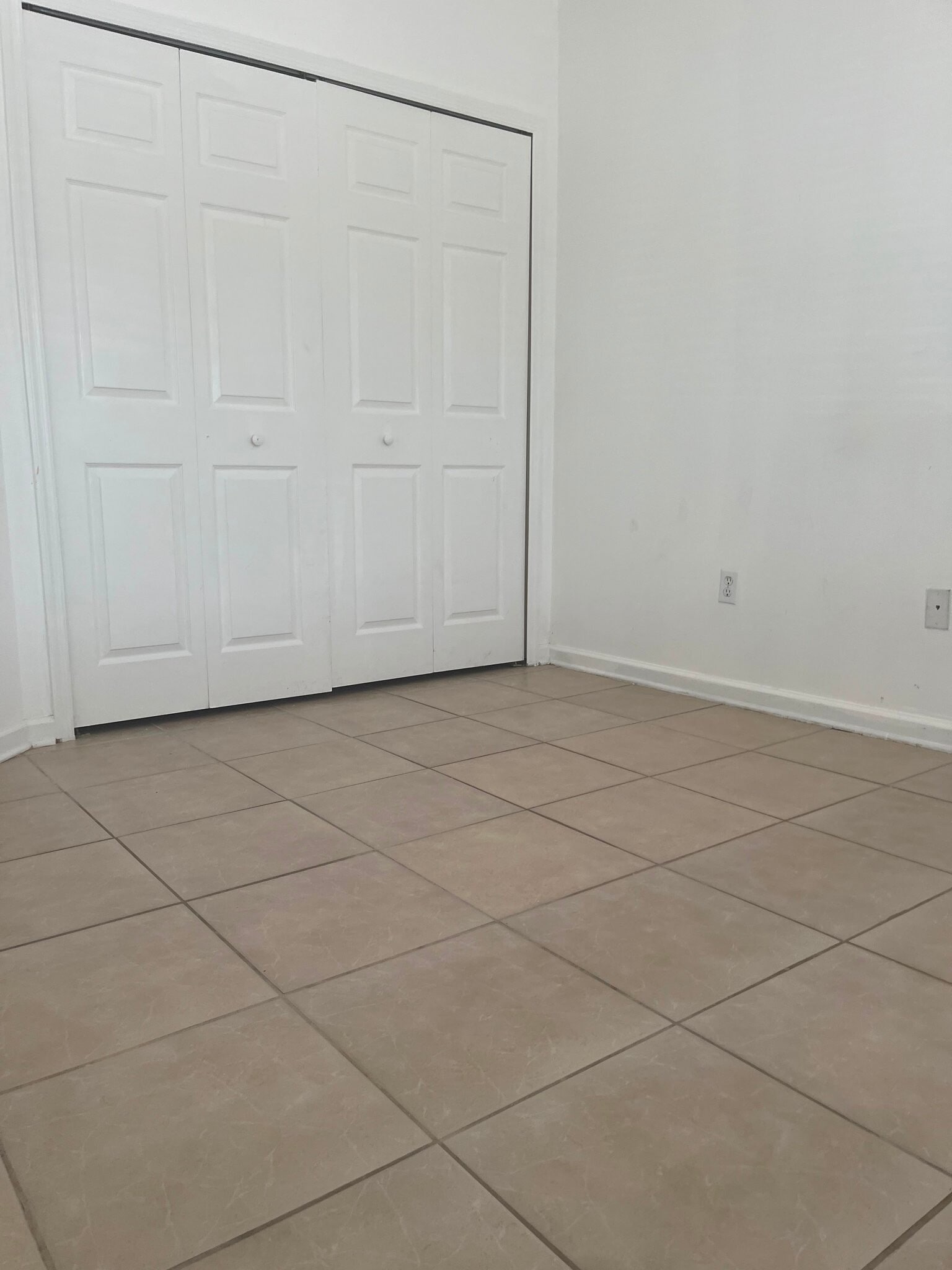 Building Photo - 522 Villa Del Sol Cir