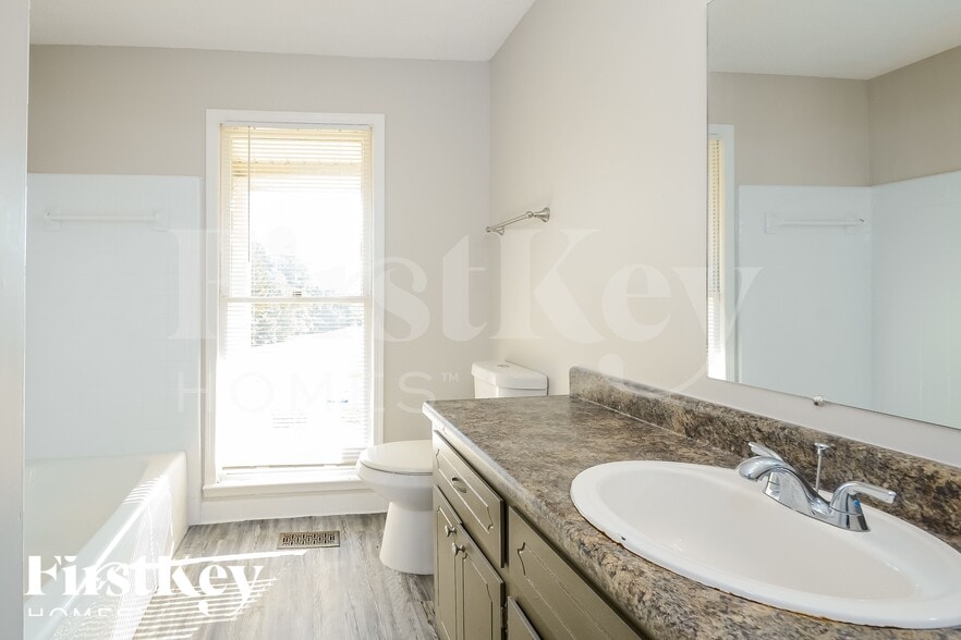 Building Photo - 1259 Huffman Rd