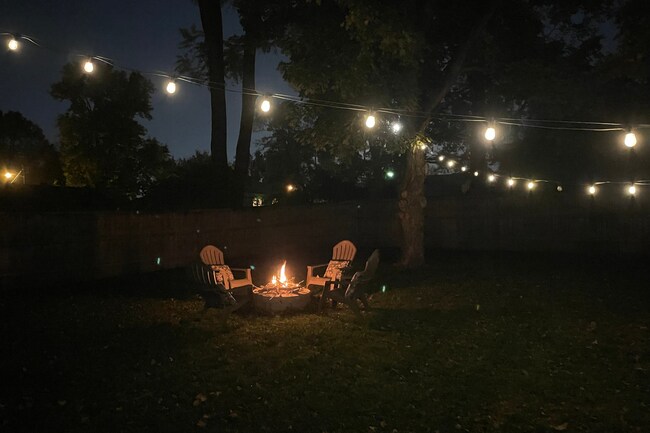 Building Photo - 414 Figuers Dr